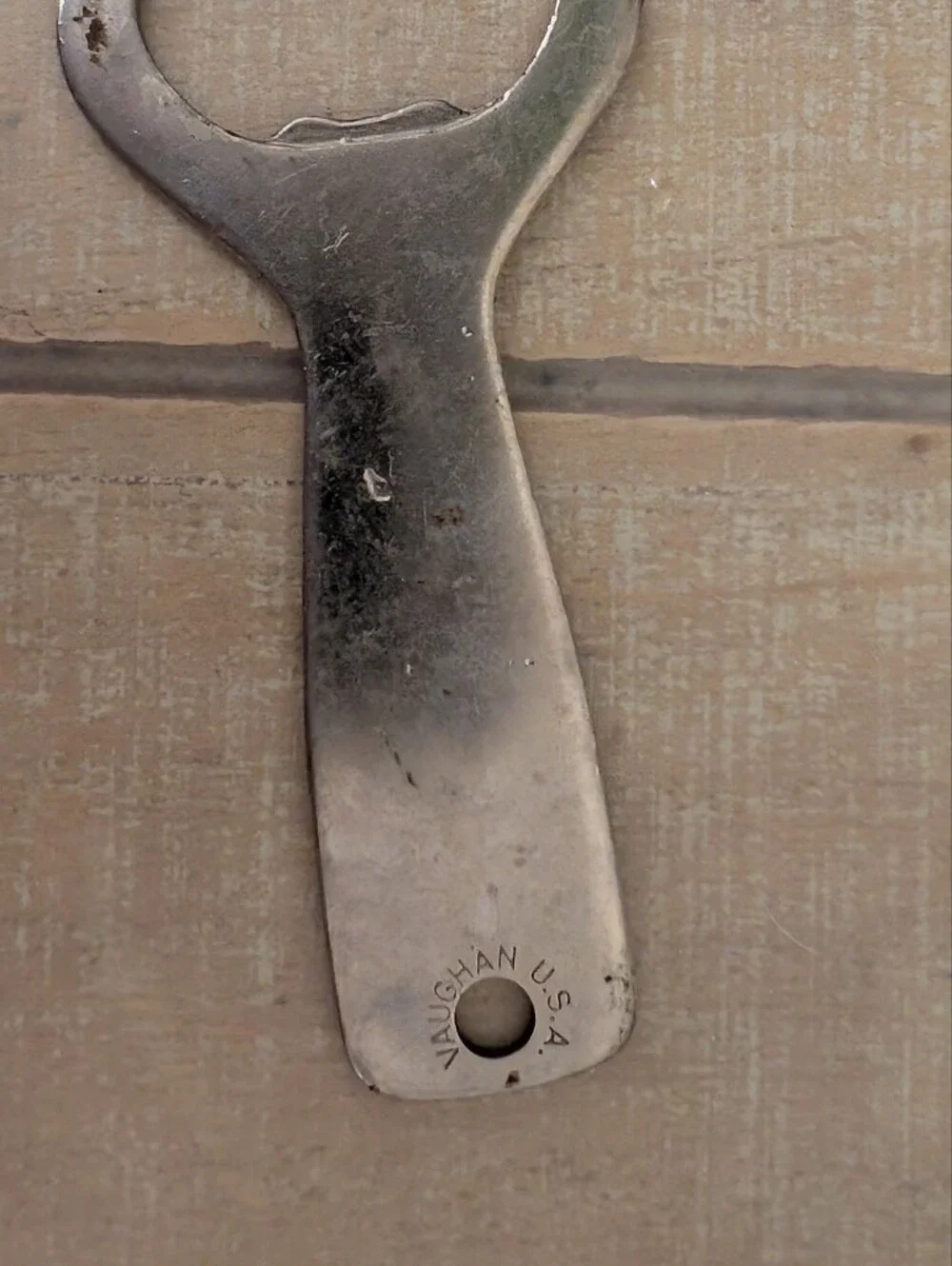 Vintage vaughan mid branded
